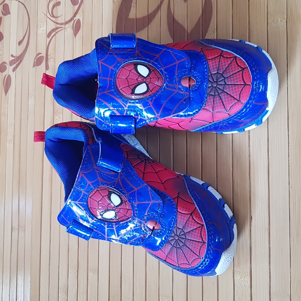Spider Man Light Up Shoes